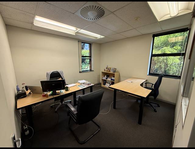 332M² OFFICE TO LET IN ROSEBANK